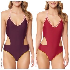 Jessica Simpson Reversible Embroidered Edge Monokini